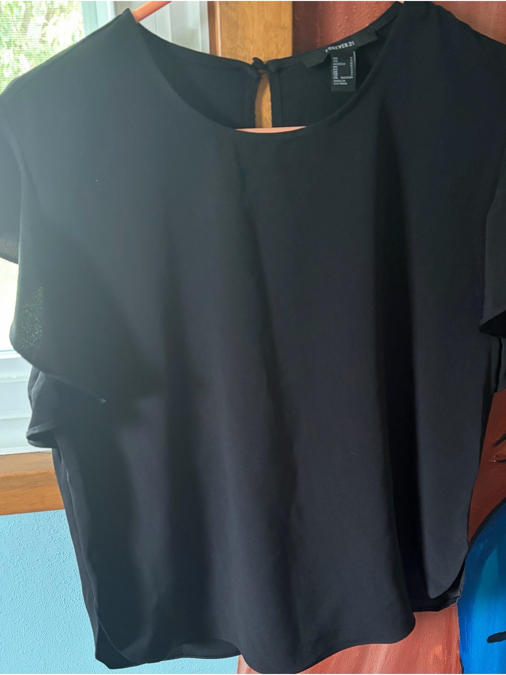 Forever 21 Black Short Sleeve in Round Neck Blouse